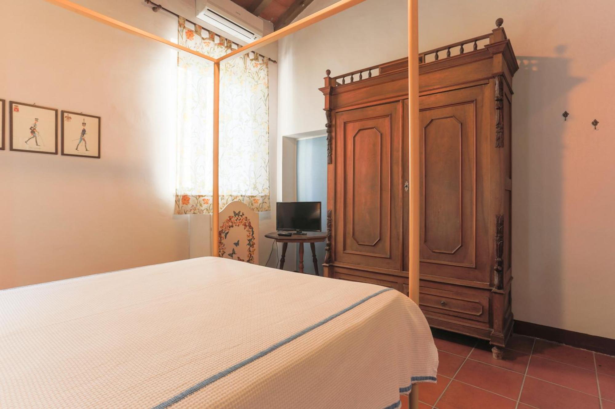 Agriturismo Le Corti Della Gualdana Воґера Екстер'єр фото